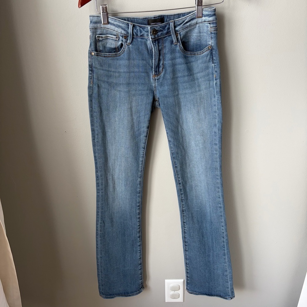 Driftwood Womens Kelly Style- Size 26x 33‎ Medium Wash Jeans tall